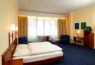 Pension Kurfurst Hotel Berlin room