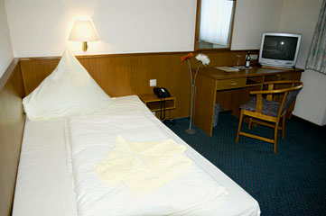 L'Escala Hotel Dreieich Sprindlingen room