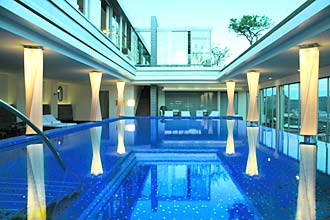 Bayerischer Hof Hotel Munich pool