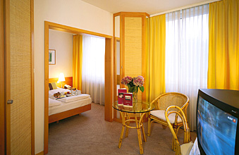 K+K Hotel am Harras Munich room